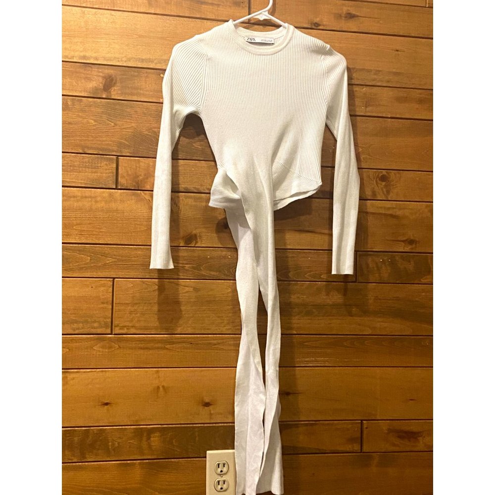 Zara Tie Side Knit Long Sleeves Crop Top - White